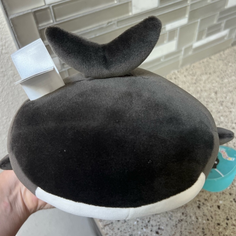 Squishmallows Kai the Orca - Classic Black and White Plush - Picture 6 of 6